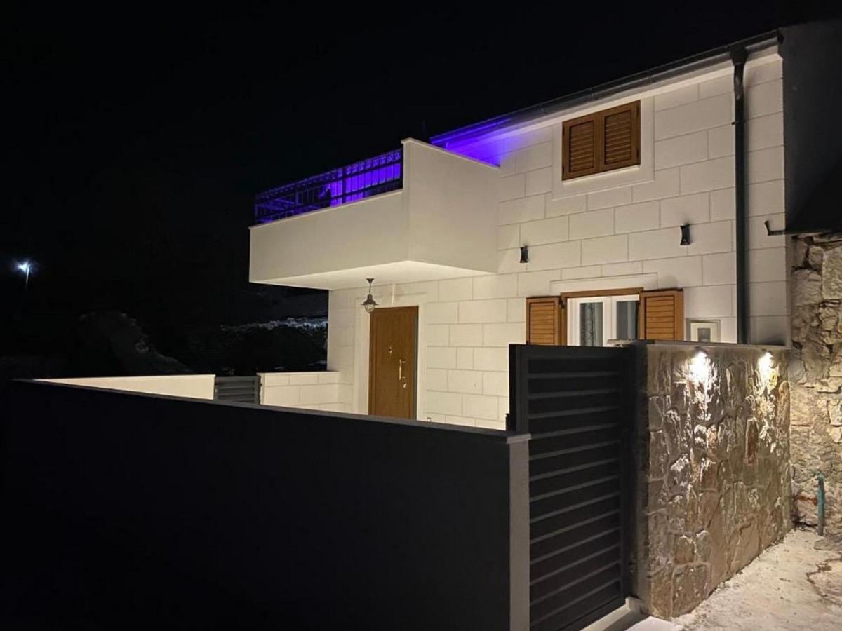 Villa Antica Razanj Luaran gambar